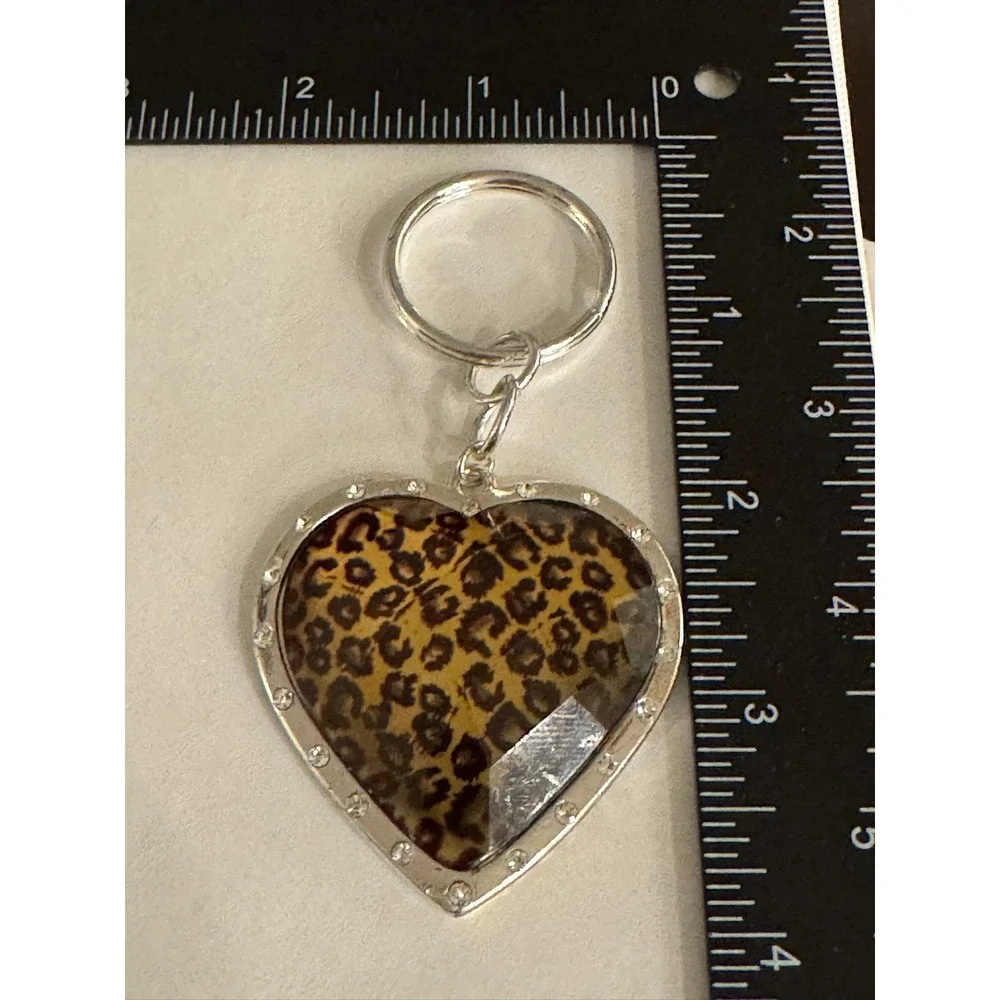 Leopard Print‎ Heart Keychain Silver Tone Rhinestone Accent Charm Key Ring